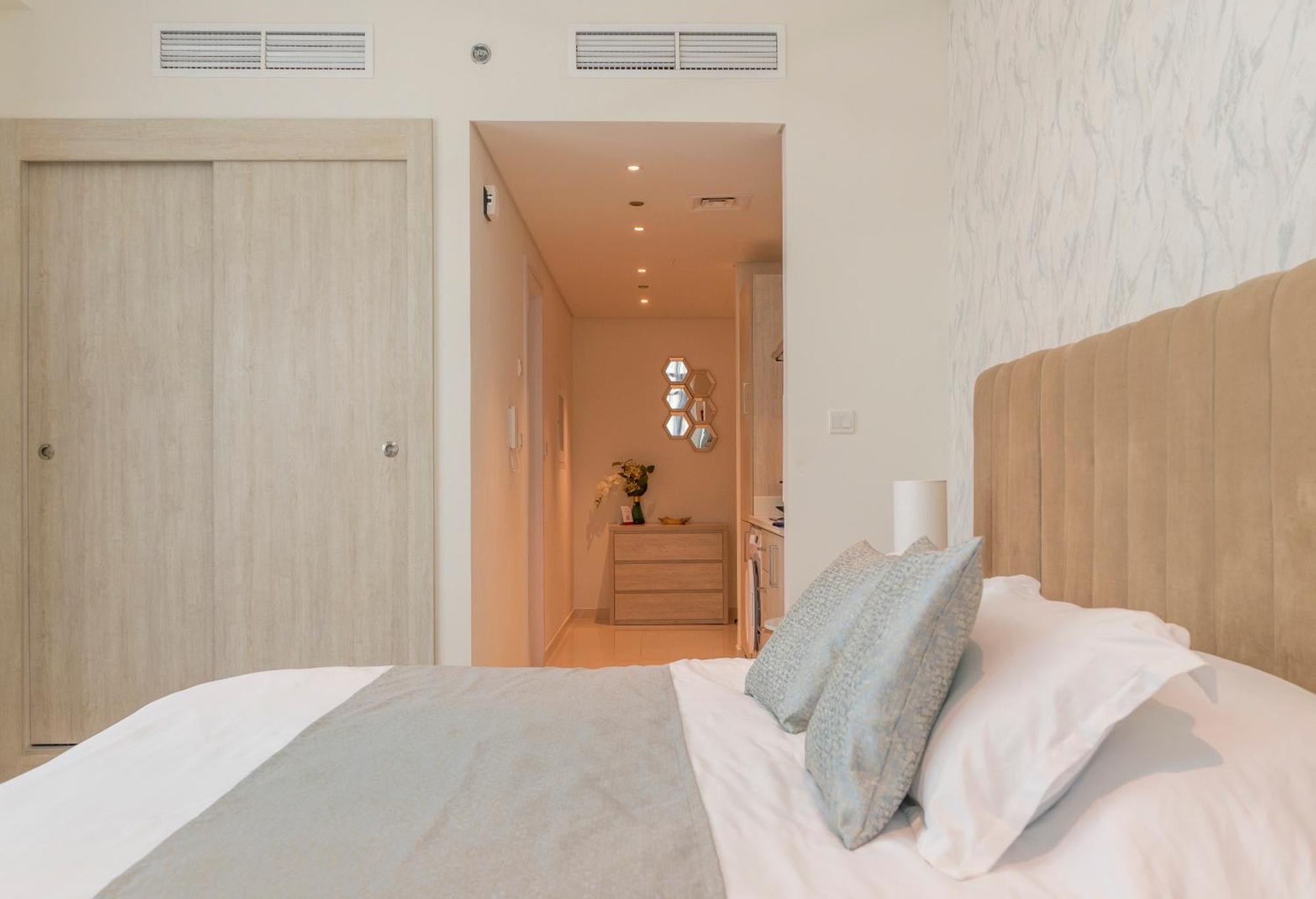 Studio With Private Beach Access At Palm Jumeirah Dubai Exterior photo