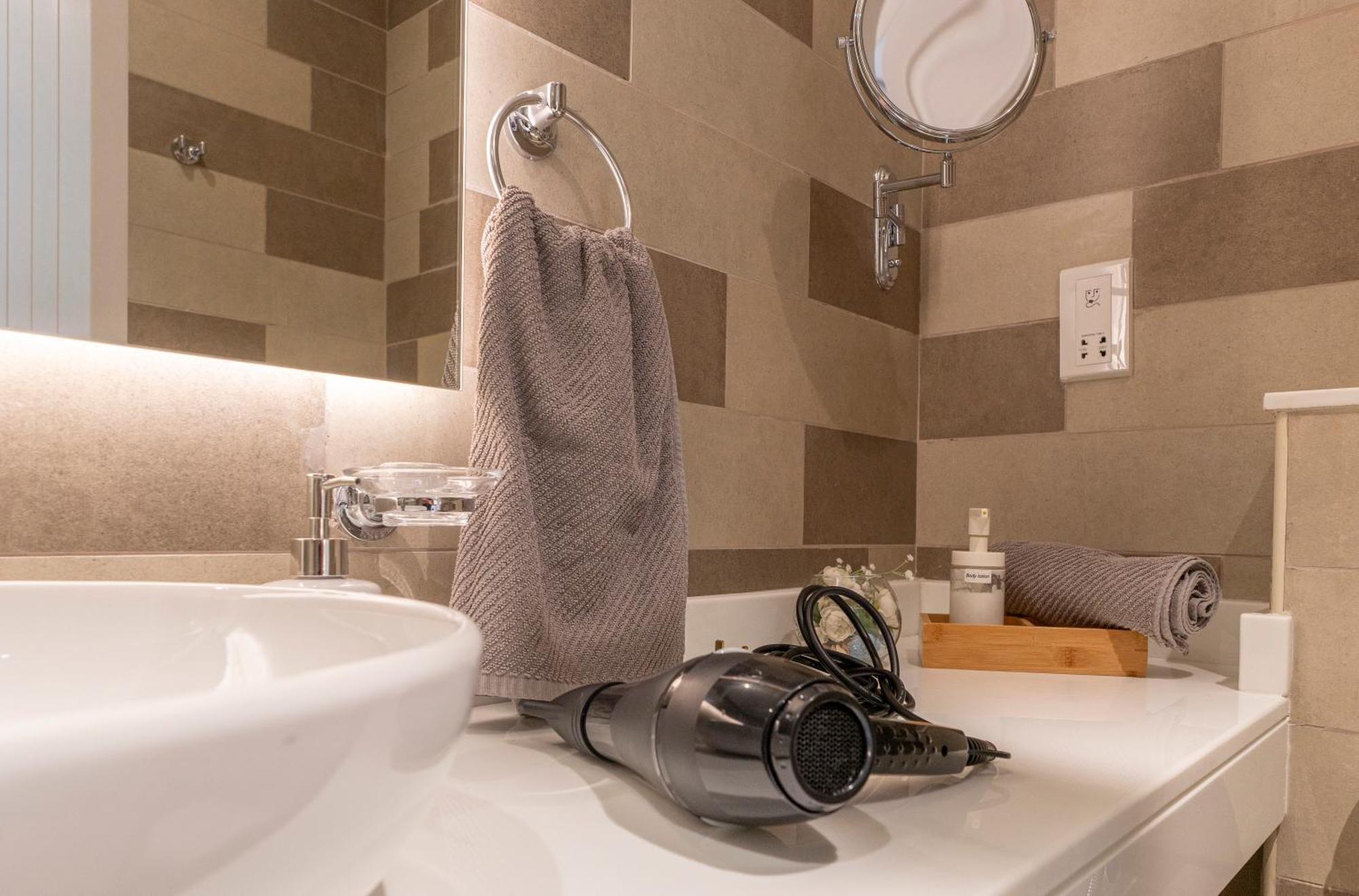 Studio With Private Beach Access At Palm Jumeirah Dubai Exterior photo